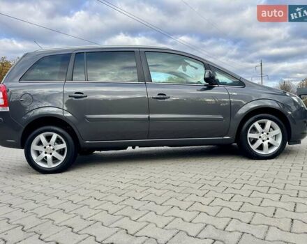 Опель Зафира 2011 в Виннице на Automoto.ua Серый Опель Зафира, объемом двигателя 1.6 л и пробегом 191 тыс. км за 6999 $, фото 21 на Automoto.ua