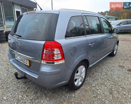 Серый Опель Зафира, объемом двигателя 1.6 л и пробегом 167 тыс. км за 7300 $, фото 9 на Automoto.ua