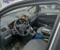 Сірий Опель Зафіра, об'ємом двигуна 1.69 л та пробігом 199 тис. км за 7500 $, фото 1 на Automoto.ua