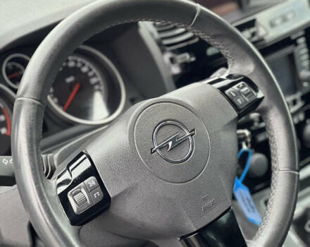 Сірий Опель Зафіра, об'ємом двигуна 1.6 л та пробігом 205 тис. км за 8200 $, фото 47 на Automoto.ua