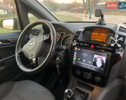 Серый Опель Зафира, объемом двигателя 1.7 л и пробегом 266 тыс. км за 7500 $, фото 14 на Automoto.ua