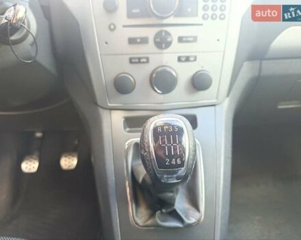 Опель Зафира 2011 в Ивано-Франковске на Automoto.ua Серый Опель Зафира, объемом двигателя 1.7 л и пробегом 261 тыс. км за 7950 $, фото 30 на Automoto.ua