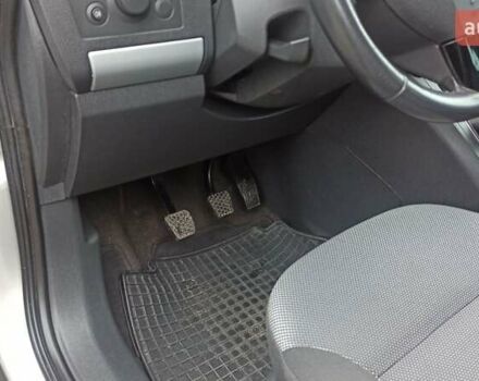 Серый Опель Зафира, объемом двигателя 1.8 л и пробегом 189 тыс. км за 7850 $, фото 41 на Automoto.ua