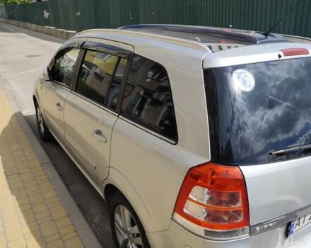 Сірий Опель Зафіра, об'ємом двигуна 1.69 л та пробігом 245 тис. км за 6700 $, фото 4 на Automoto.ua