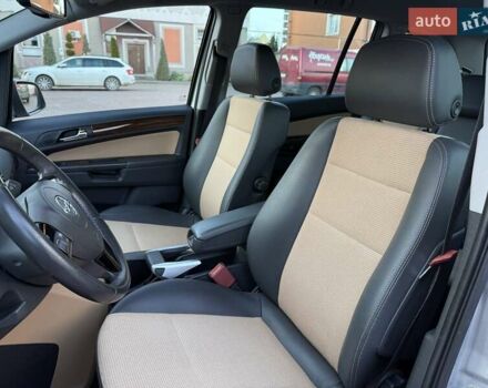 Серый Опель Зафира, объемом двигателя 1.8 л и пробегом 227 тыс. км за 7499 $, фото 20 на Automoto.ua