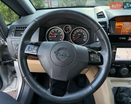 Серый Опель Зафира, объемом двигателя 1.8 л и пробегом 227 тыс. км за 7499 $, фото 35 на Automoto.ua