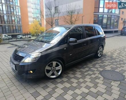 Опель Зафира 2011 в Ивано-Франковске на Automoto.ua Серый Опель Зафира, объемом двигателя 1.7 л и пробегом 261 тыс. км за 7950 $, фото 9 на Automoto.ua