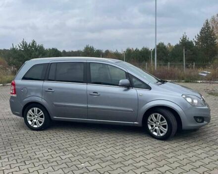 Опель Зафіра 2011 у Ковель на Automoto.ua Сірий Опель Зафіра, об'ємом двигуна 1.8 л та пробігом 214 тис. км за 6999 $, фото 9 на Automoto.ua