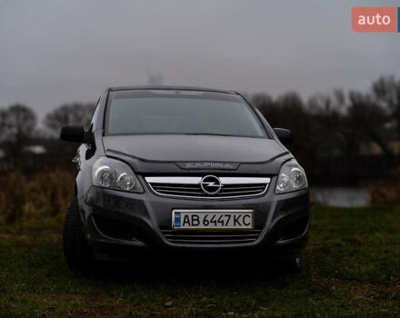 Сірий Опель Зафіра, об'ємом двигуна 1.8 л та пробігом 186 тис. км за 7750 $, фото 1 на Automoto.ua