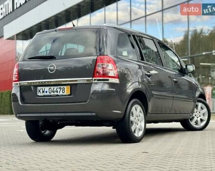 Опель Зафира 2011 в Виннице на Automoto.ua Серый Опель Зафира, объемом двигателя 1.6 л и пробегом 191 тыс. км за 6999 $, фото 5 на Automoto.ua