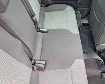 Серый Опель Зафира, объемом двигателя 1.6 л и пробегом 167 тыс. км за 7300 $, фото 4 на Automoto.ua