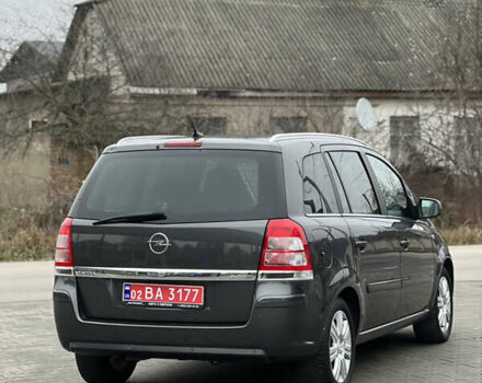 Сірий Опель Зафіра, об'ємом двигуна 1.6 л та пробігом 205 тис. км за 8200 $, фото 14 на Automoto.ua