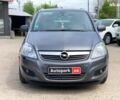 Серый Опель Зафира, объемом двигателя 1.7 л и пробегом 218 тыс. км за 8790 $, фото 1 на Automoto.ua