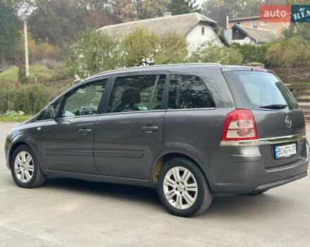 Опель Зафира 2011 в Тернополе на Automoto.ua Серый Опель Зафира, объемом двигателя 1.69 л и пробегом 220 тыс. км за 6500 $, фото 60 на Automoto.ua