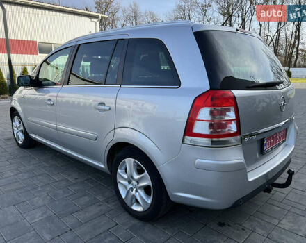 Серый Опель Зафира, объемом двигателя 1.6 л и пробегом 182 тыс. км за 6850 $, фото 13 на Automoto.ua