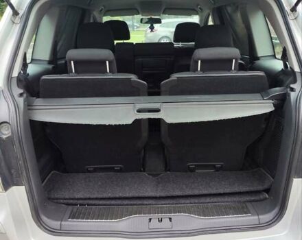 Серый Опель Зафира, объемом двигателя 1.6 л и пробегом 191 тыс. км за 6700 $, фото 12 на Automoto.ua