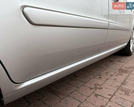 Серый Опель Зафира, объемом двигателя 1.7 л и пробегом 229 тыс. км за 8399 $, фото 70 на Automoto.ua