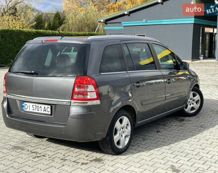 Опель Зафира 2011 в Турке на Automoto.ua Серый Опель Зафира, объемом двигателя 1.69 л и пробегом 204 тыс. км за 5500 $, фото 13 на Automoto.ua