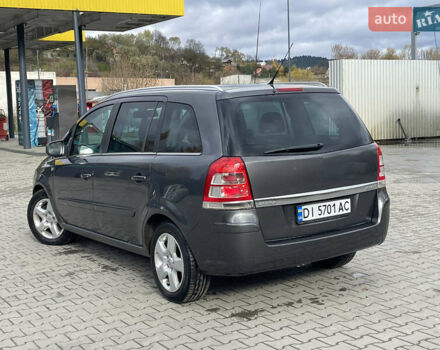 Опель Зафира 2011 в Турке на Automoto.ua Серый Опель Зафира, объемом двигателя 1.69 л и пробегом 204 тыс. км за 5500 $, фото 12 на Automoto.ua