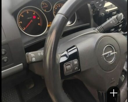 Серый Опель Зафира, объемом двигателя 1.7 л и пробегом 243 тыс. км за 7000 $, фото 8 на Automoto.ua