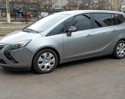 Серый Опель Зафира, объемом двигателя 1.4 л и пробегом 119 тыс. км за 7800 $, фото 1 на Automoto.ua