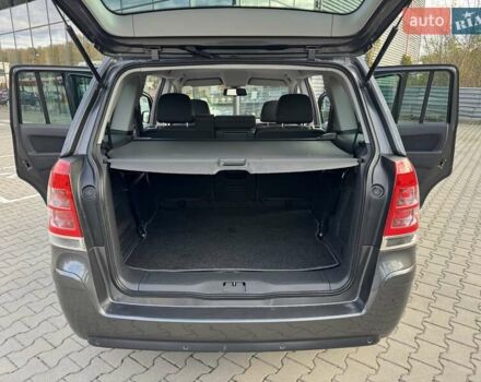 Опель Зафира 2011 в Виннице на Automoto.ua Серый Опель Зафира, объемом двигателя 1.6 л и пробегом 191 тыс. км за 6999 $, фото 55 на Automoto.ua