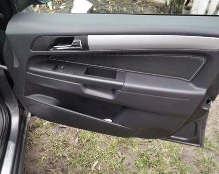 Серый Опель Зафира, объемом двигателя 1.7 л и пробегом 280 тыс. км за 7000 $, фото 9 на Automoto.ua