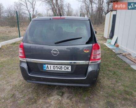 Серый Опель Зафира, объемом двигателя 1.69 л и пробегом 223 тыс. км за 6800 $, фото 4 на Automoto.ua