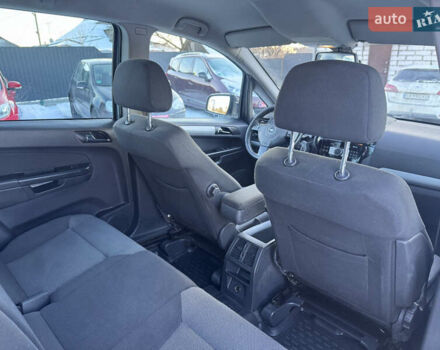 Серый Опель Зафира, объемом двигателя 1.7 л и пробегом 240 тыс. км за 7090 $, фото 37 на Automoto.ua