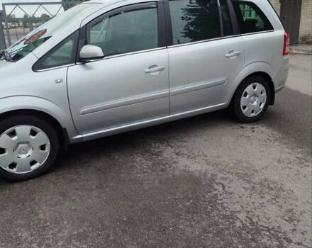 Серый Опель Зафира, объемом двигателя 1.6 л и пробегом 191 тыс. км за 6700 $, фото 4 на Automoto.ua