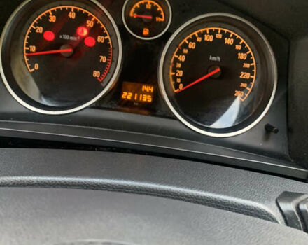 Серый Опель Зафира, объемом двигателя 1.8 л и пробегом 221 тыс. км за 5899 $, фото 48 на Automoto.ua