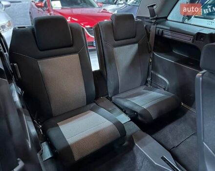 Серый Опель Зафира, объемом двигателя 1.6 л и пробегом 181 тыс. км за 7999 $, фото 16 на Automoto.ua