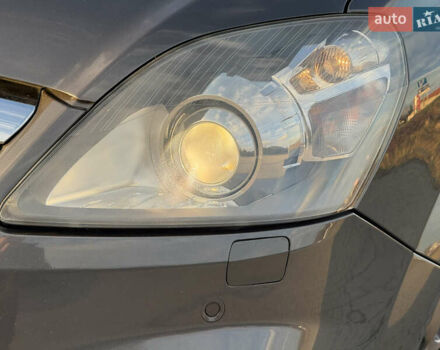 Серый Опель Зафира, объемом двигателя 1.7 л и пробегом 257 тыс. км за 7200 $, фото 12 на Automoto.ua