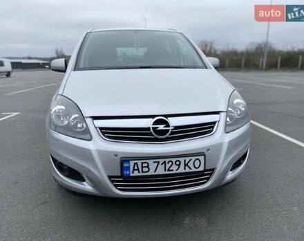 Сірий Опель Зафіра, об'ємом двигуна 1.8 л та пробігом 190 тис. км за 7750 $, фото 1 на Automoto.ua