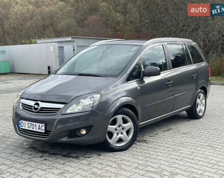 Опель Зафира 2011 в Турке на Automoto.ua Серый Опель Зафира, объемом двигателя 1.69 л и пробегом 204 тыс. км за 5500 $, фото 16 на Automoto.ua