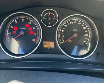 Серый Опель Зафира, объемом двигателя 1.8 л и пробегом 189 тыс. км за 7600 $, фото 4 на Automoto.ua