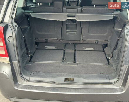 Опель Зафира 2011 в Тернополе на Automoto.ua Серый Опель Зафира, объемом двигателя 1.69 л и пробегом 220 тыс. км за 6500 $, фото 82 на Automoto.ua