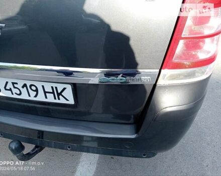 Серый Опель Зафира, объемом двигателя 1.6 л и пробегом 200 тыс. км за 7799 $, фото 15 на Automoto.ua