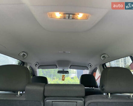 Серый Опель Зафира, объемом двигателя 1.69 л и пробегом 257 тыс. км за 6200 $, фото 32 на Automoto.ua