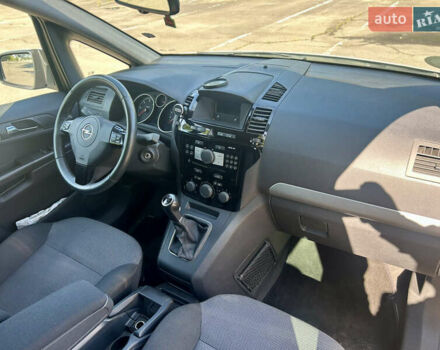 Опель Зафіра 2012 у Львові на Automoto.ua Сірий Опель Зафіра, об'ємом двигуна 1.7 л та пробігом 217 тис. км за 7200 $, фото 14 на Automoto.ua