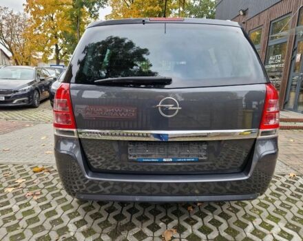 Сірий Опель Зафіра, об'ємом двигуна 1.8 л та пробігом 153 тис. км за 4800 $, фото 13 на Automoto.ua