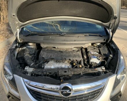 Серый Опель Зафира, объемом двигателя 2 л и пробегом 205 тыс. км за 9500 $, фото 22 на Automoto.ua