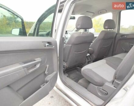 Серый Опель Зафира, объемом двигателя 1.49 л и пробегом 230 тыс. км за 6800 $, фото 13 на Automoto.ua