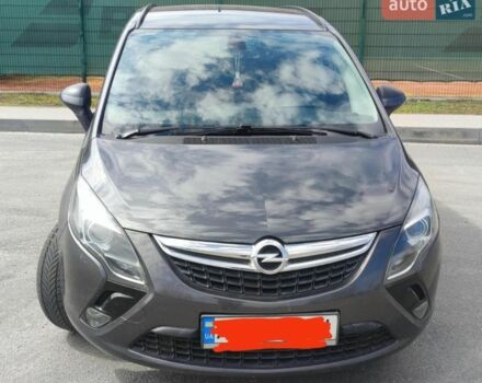 Серый Опель Зафира, объемом двигателя 1.4 л и пробегом 129 тыс. км за 8500 $, фото 5 на Automoto.ua
