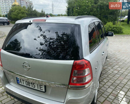Серый Опель Зафира, объемом двигателя 1.69 л и пробегом 257 тыс. км за 6200 $, фото 28 на Automoto.ua