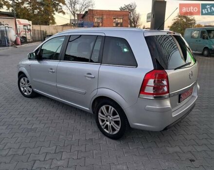 Опель Зафира 2012 в Могилев-Подольском на Automoto.ua Серый Опель Зафира, объемом двигателя 1.8 л и пробегом 259 тыс. км за 7800 $, фото 41 на Automoto.ua