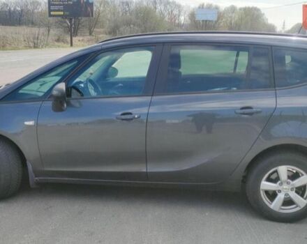 Серый Опель Зафира, объемом двигателя 1.4 л и пробегом 129 тыс. км за 8500 $, фото 7 на Automoto.ua