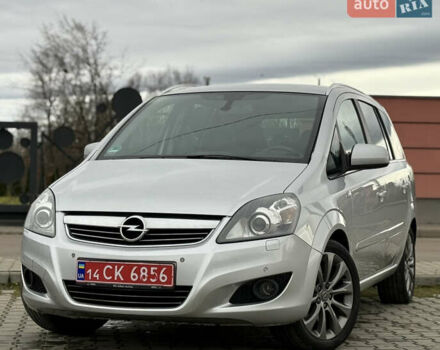 Серый Опель Зафира, объемом двигателя 1.7 л и пробегом 192 тыс. км за 7890 $, фото 52 на Automoto.ua