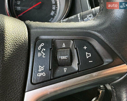 Сірий Опель Зафіра, об'ємом двигуна 2 л та пробігом 235 тис. км за 8990 $, фото 18 на Automoto.ua