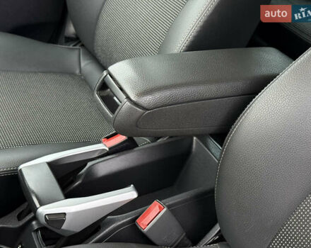 Серый Опель Зафира, объемом двигателя 1.7 л и пробегом 192 тыс. км за 7890 $, фото 33 на Automoto.ua